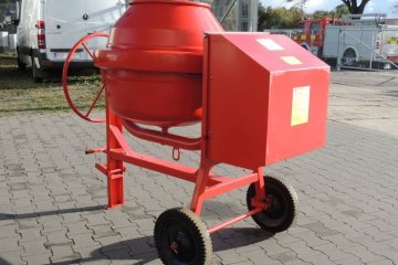 Nowa betoniarka z własnym agregatem Robin Subaru 4.5EX13