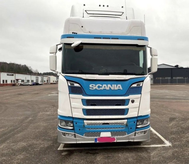scania
